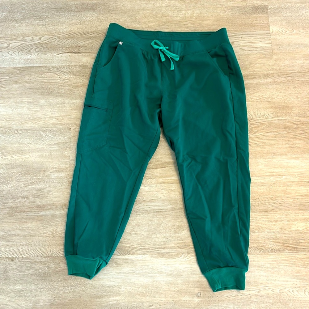 Hunter Green Zamora Figs Scrubs